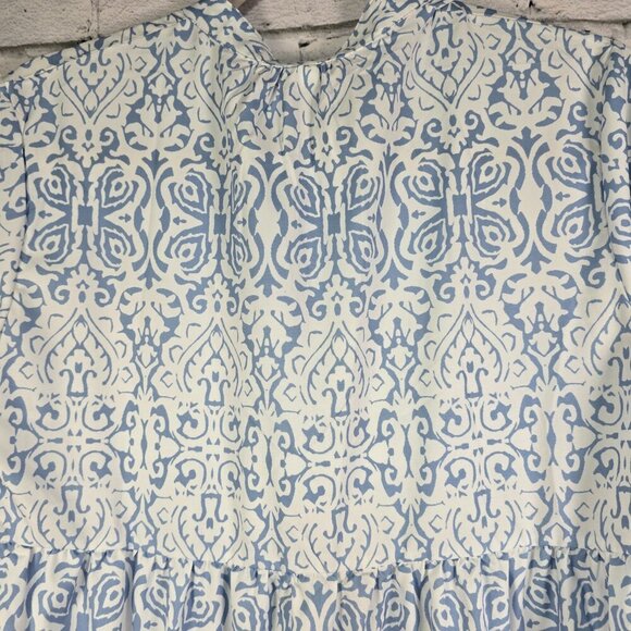 WOMENS BOHO BELL SLEEVE BLUE AND WHITE ALL OVER PRINT  VNECK  DRESS SIZE MED - Picture 6 of 9